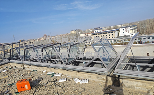 敦煌博物馆合水排烟天窗