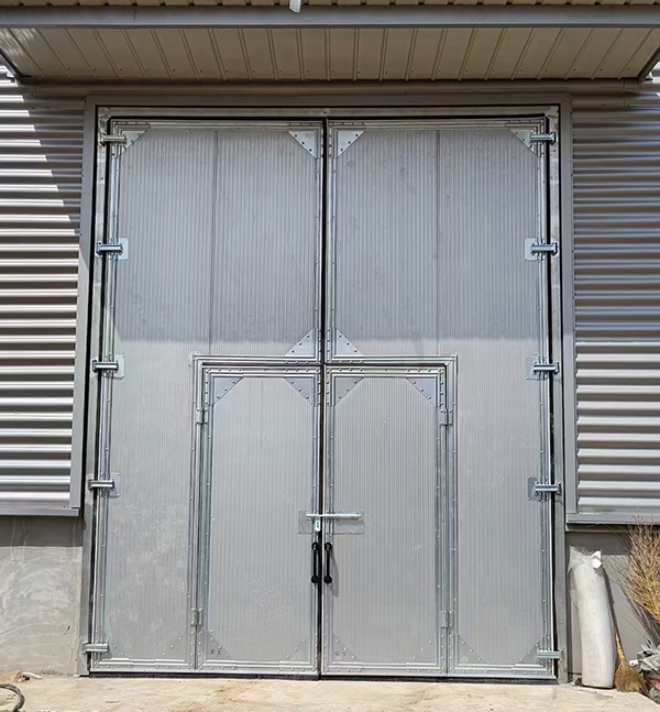 合水工业平开门