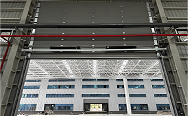 合水工业提升门