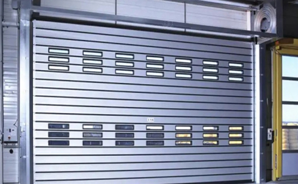 提高效率与安全：合水兰州合水快速合水卷帘门的应用与优势