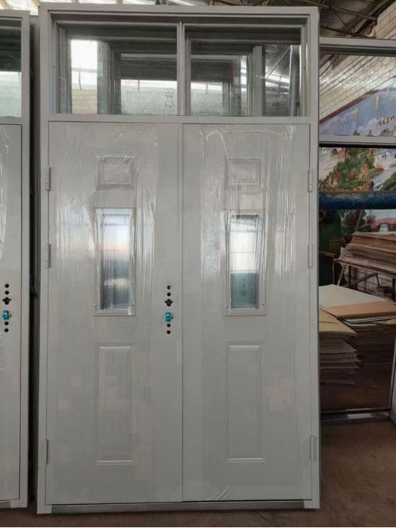 合水学校教室门