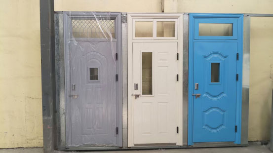 合水学校教室门