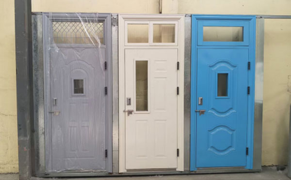 合水学校教室门